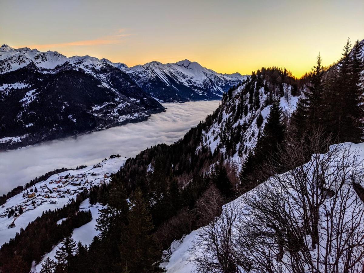 B&B Gottardo Airolo Bagian luar foto